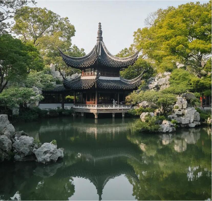 重庆半知餐饮有限公司